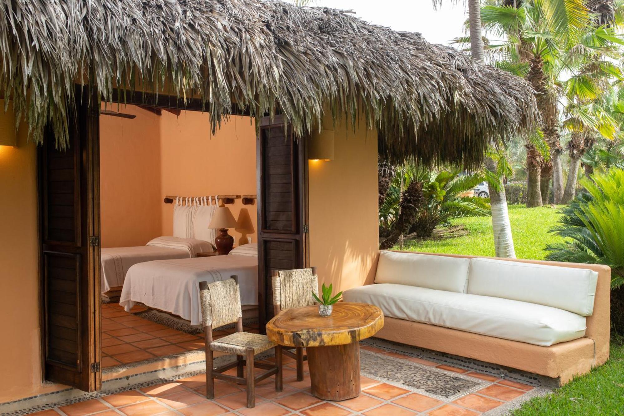 Puertas Paraiso Hotel Boutique シワタネホ エクステリア 写真