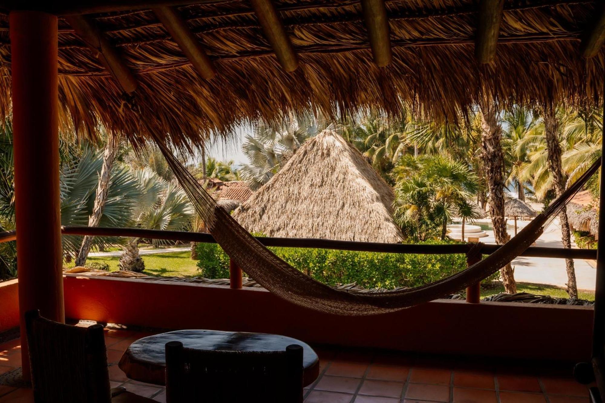 Puertas Paraiso Hotel Boutique シワタネホ エクステリア 写真